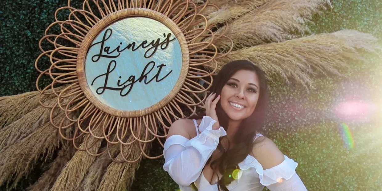 Lainey's Light, Lainey Castor, blog, blogger, shop owner, love, inspiration, writer, author, artist 