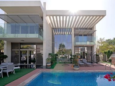 District 1 4 bedroom and 45 bedroom villa for sale in dubai in Meydan area