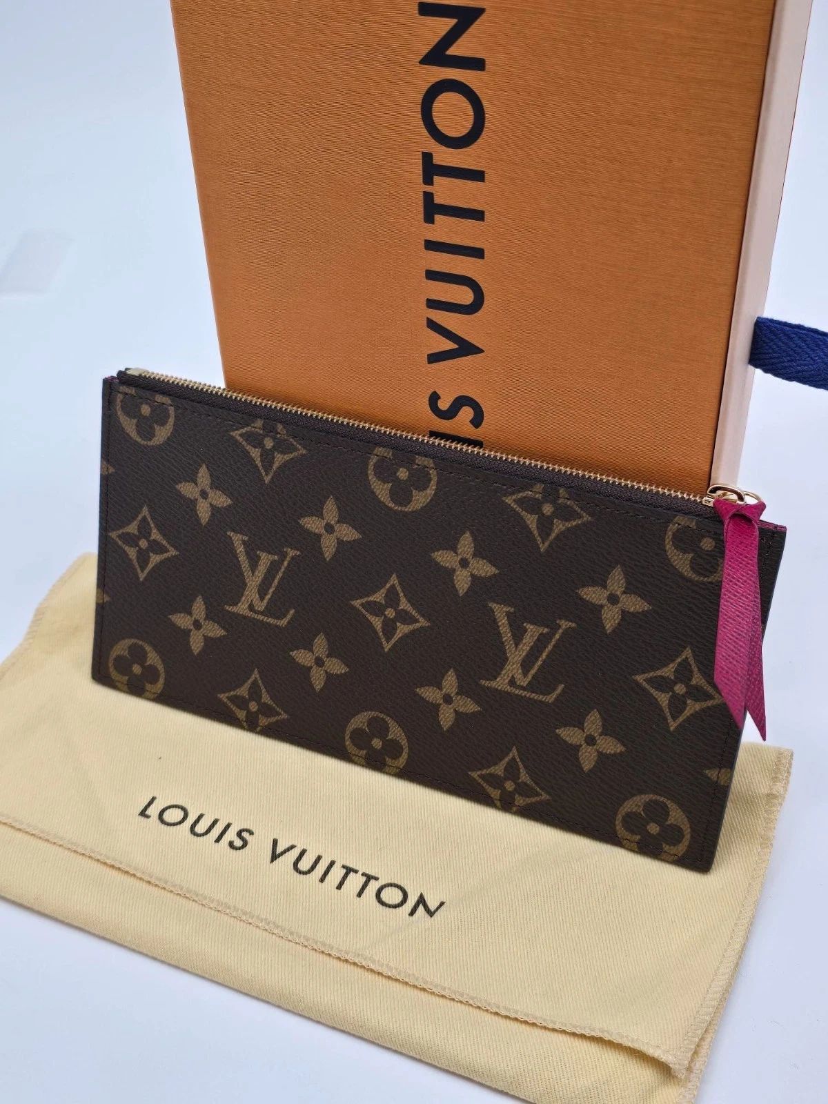Louis Vuitton Monogram Canvas Zip Pouch Insert Brown Pink Leather Pull — photo 4