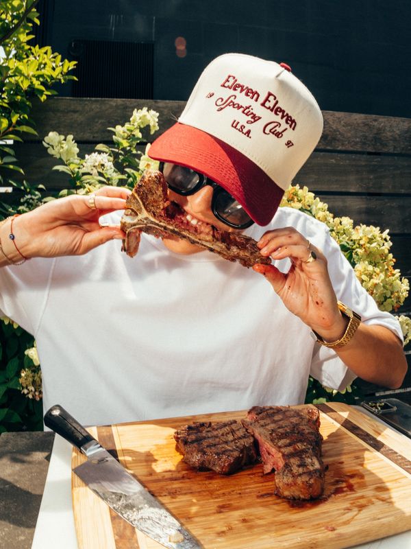 Lambchop97, tessa sinatro eating steak, lamb chop 97, lambchop_97 eating steak