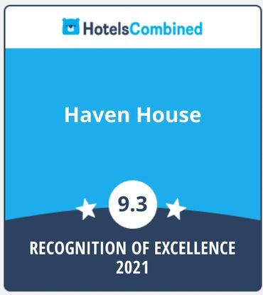 Hotels Combined Score 9.3