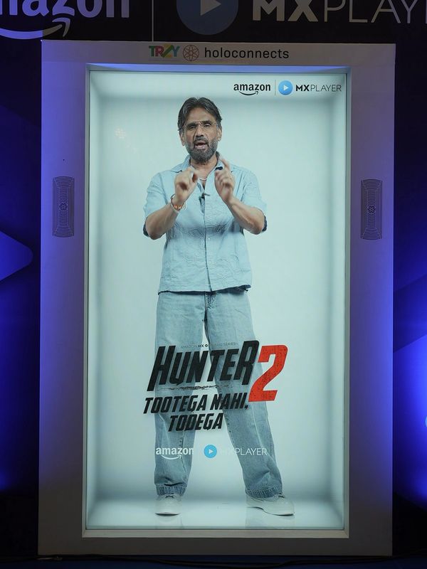 Holobox - 3d hologram of Suniel Shetty