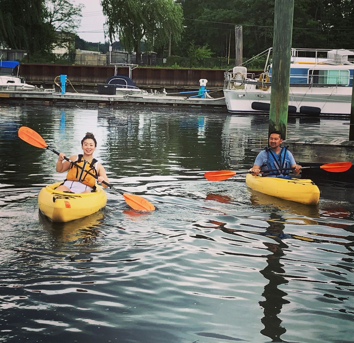 Single kayak rental, first hour