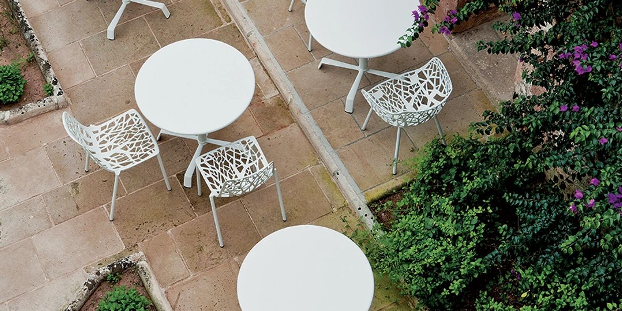 Janus et Cie, Forest Side Chair
