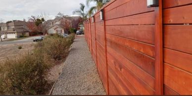 horizontal fence build 