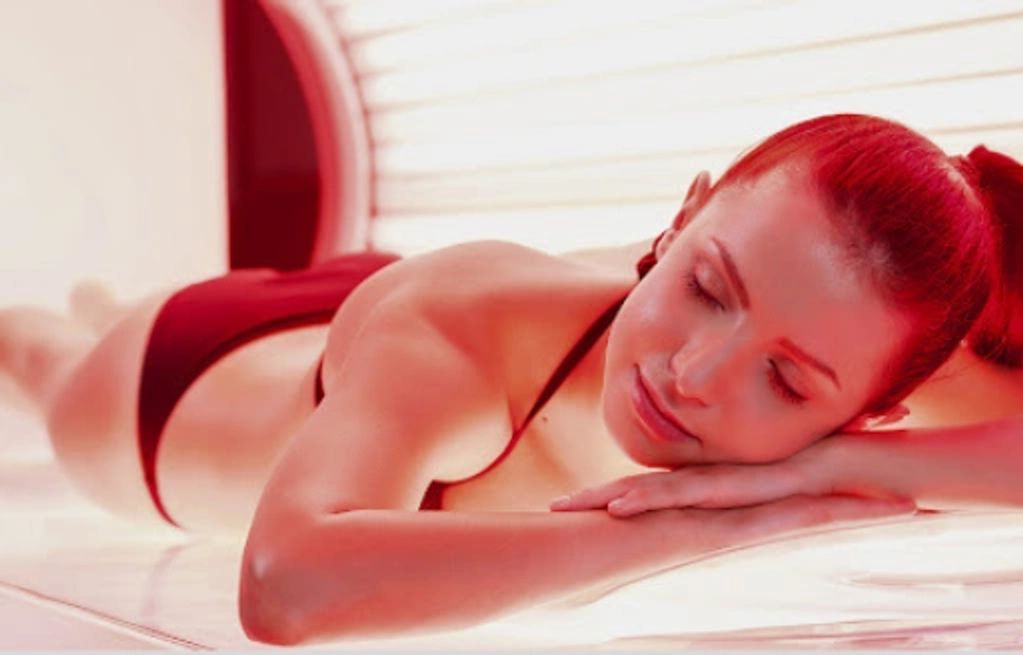 Red Light Therapy Bed. Many benefits!! No UV. This bed is all about healing the body.