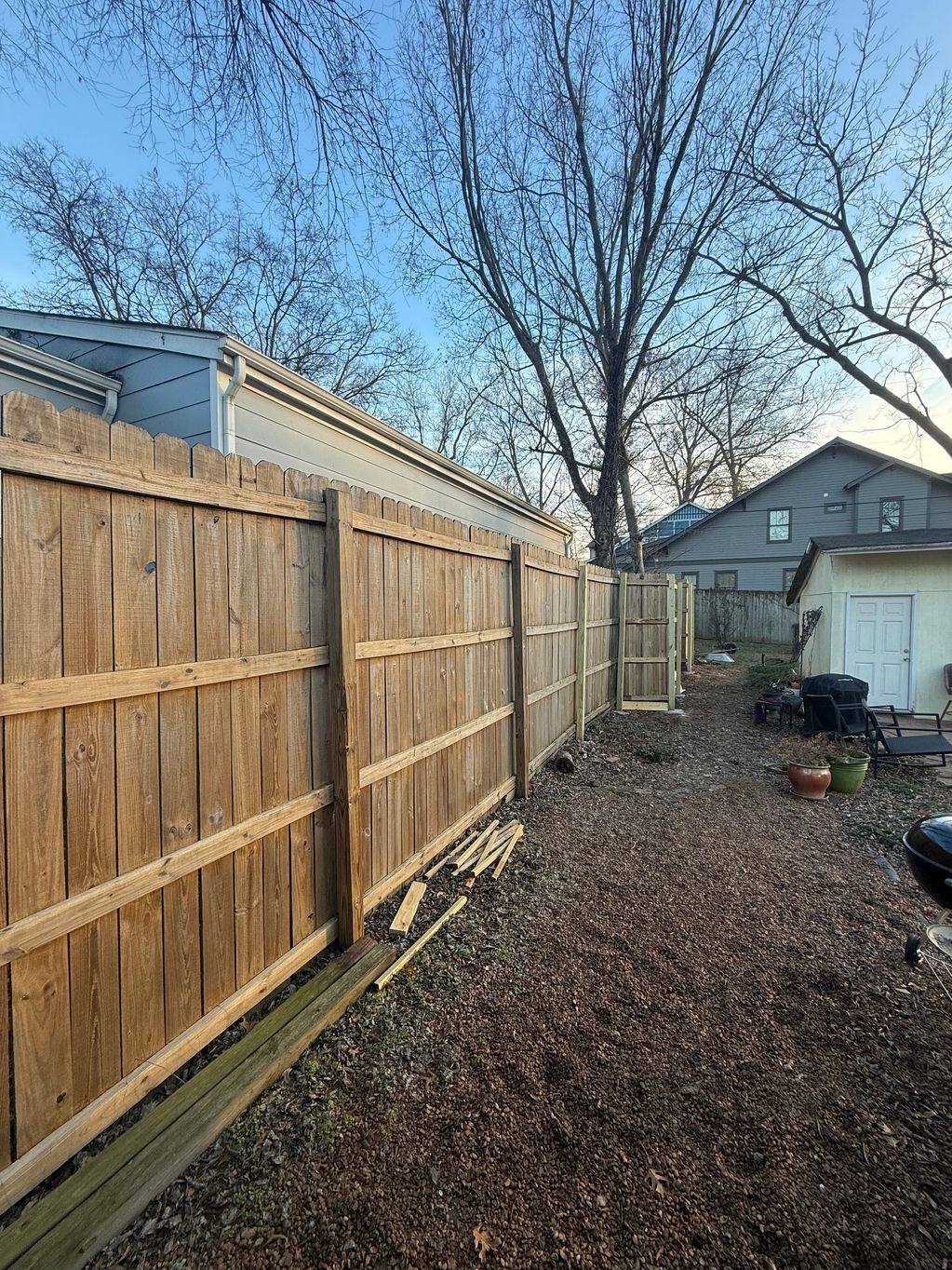 Fence Repair, Fence Cleaning, Mildew Removal, Fence Build