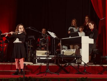 Flauta u Yamaha Music School Pula. Božić 2024. 