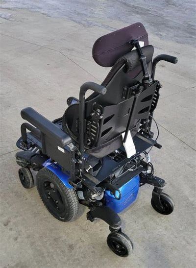 Sunrise QM710 PWC Rental