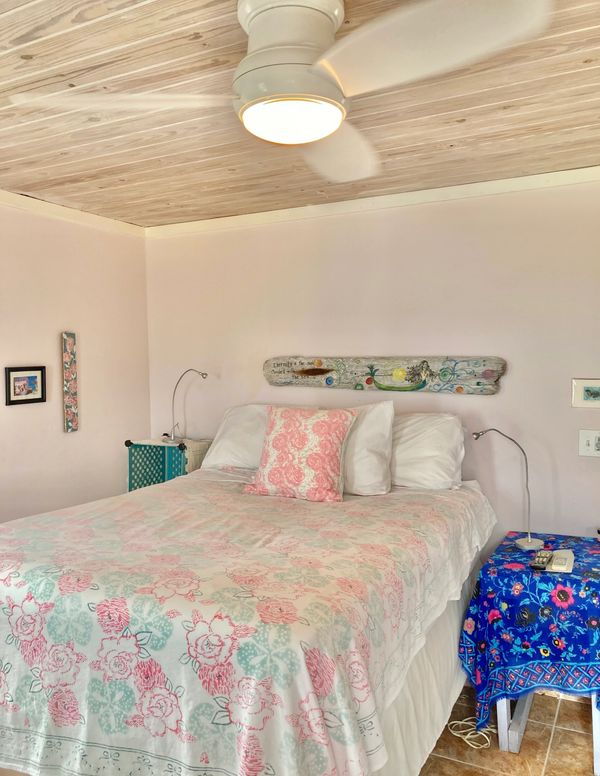 queen bed