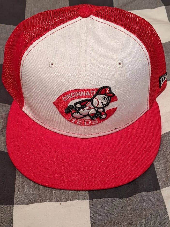 Cincinnati reds trucker hat outlet