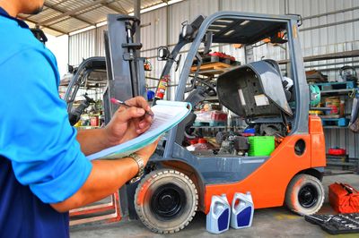 forklift rental repair maintenance