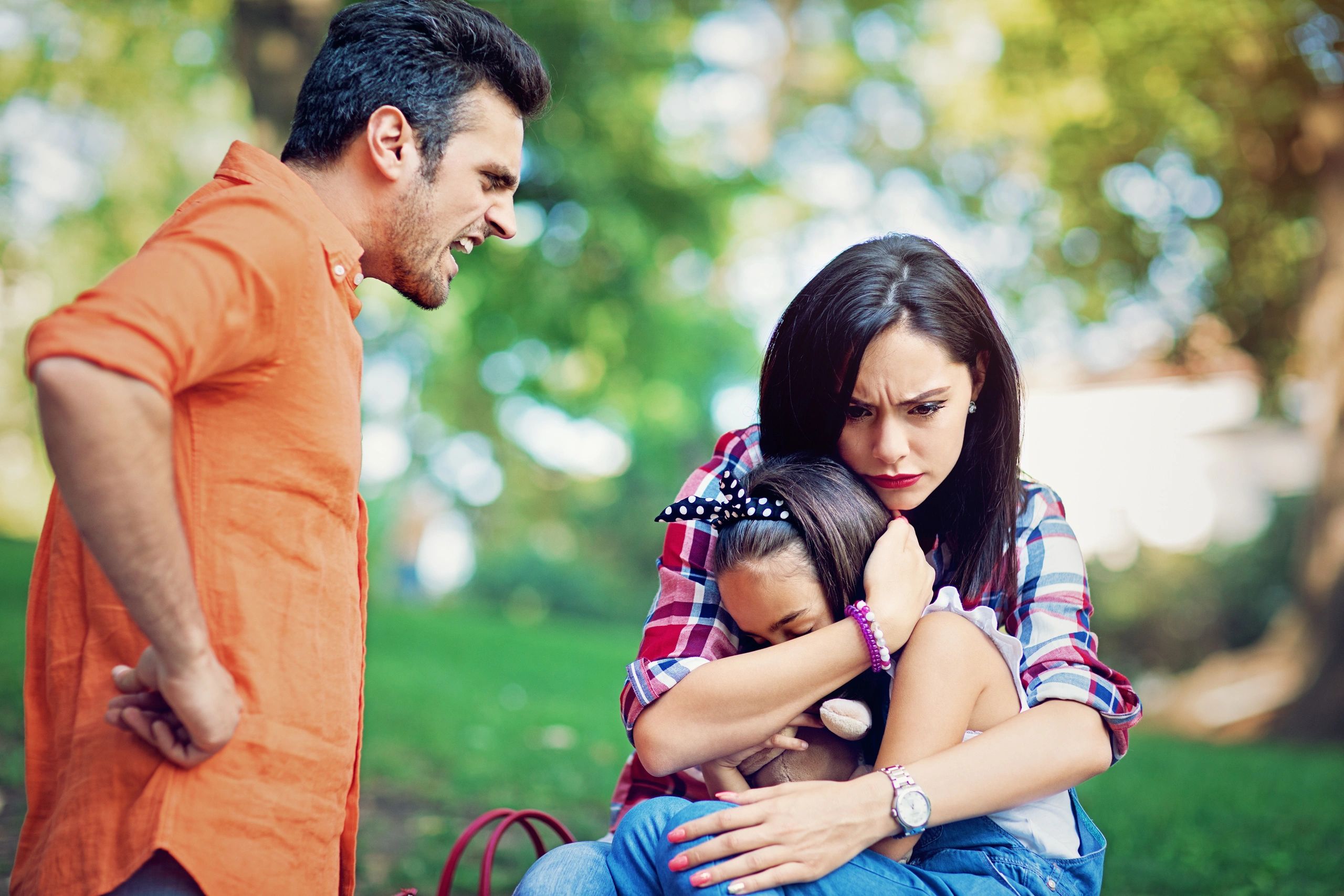 How to divorce a narcissist.