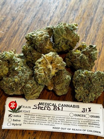 Sherb BX1 is known for its high potency, often testing between 25% and 31% THC. 