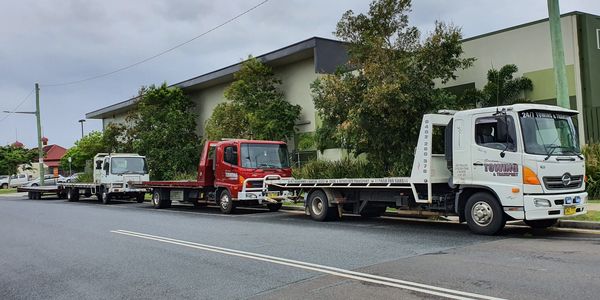 Tow Truck Service - Precision Towing and Transport