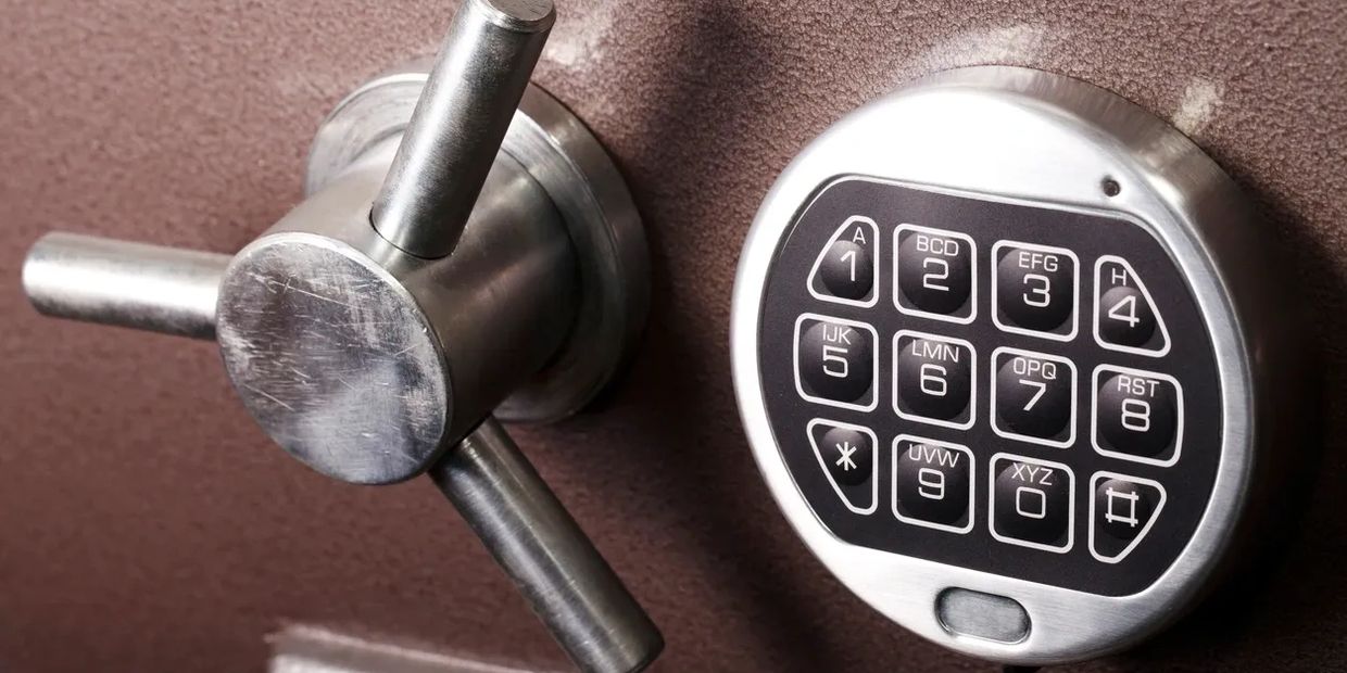 Safe Locksmith, Open Safe