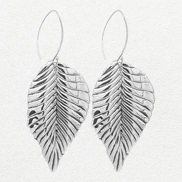 925 Sterling Silver Leaf Design Earrings.