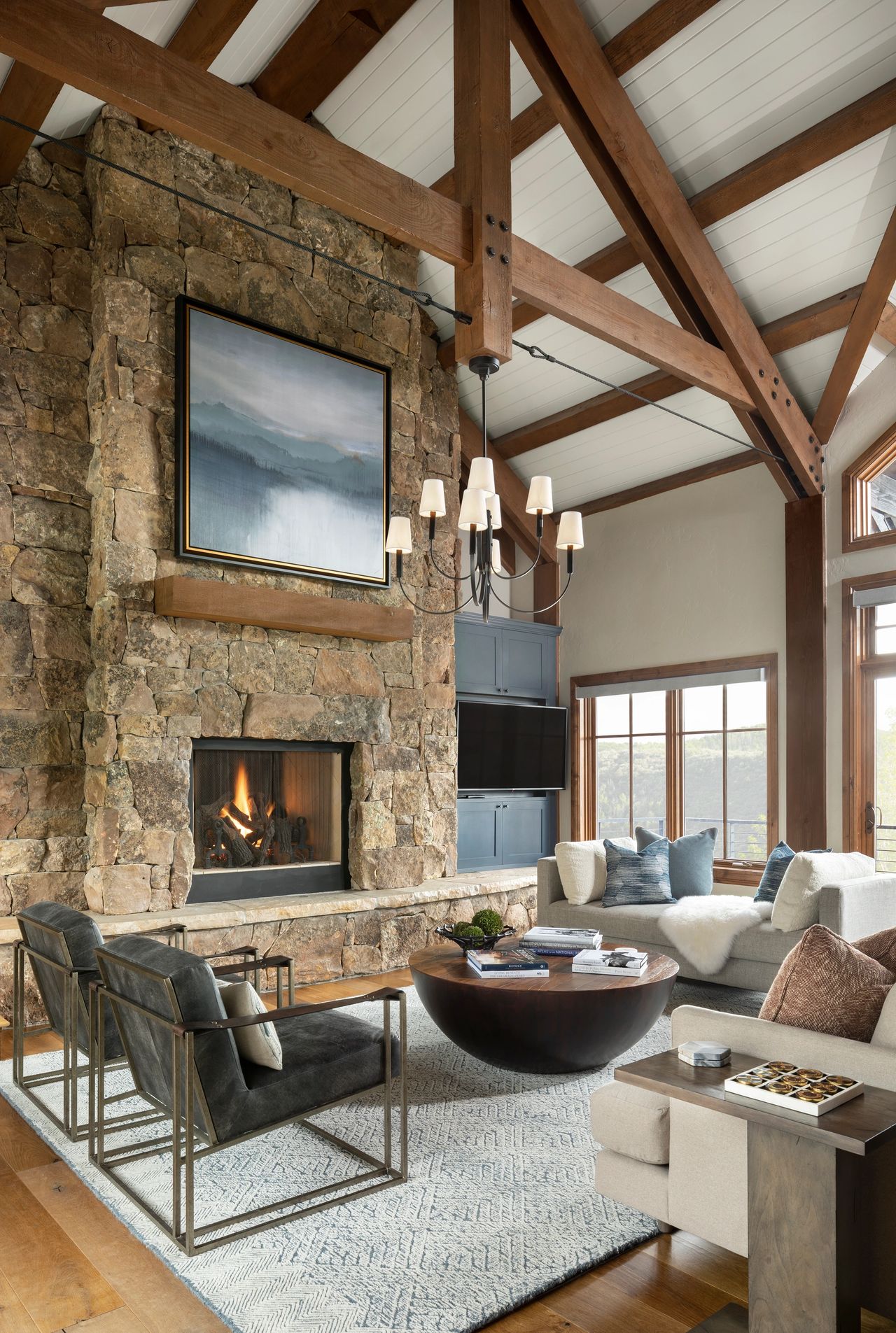 Creating a Mountain Vacation Home : Interior Design Vail, image size:1280x1905
