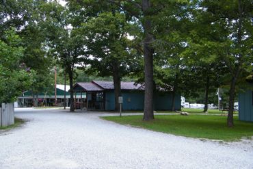 Reeds Cabins Llc