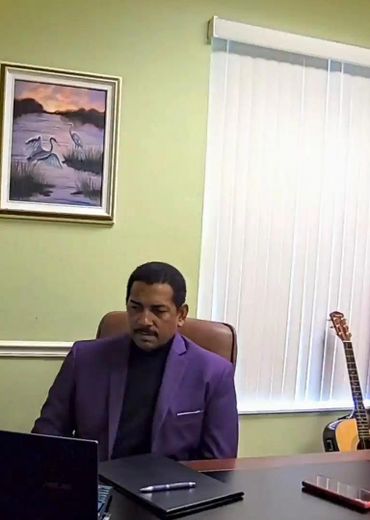 Peter C Williams, CMS CHt.