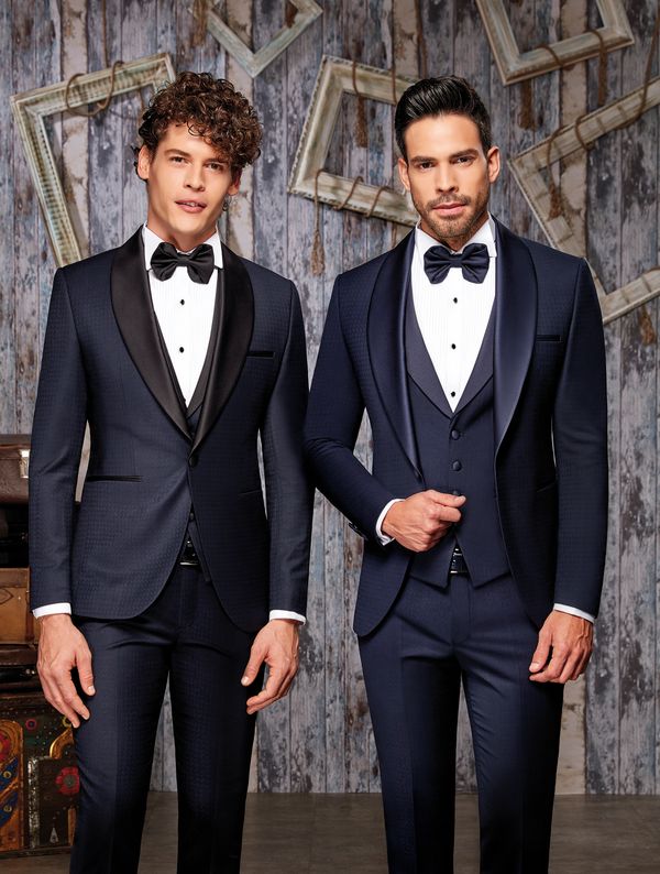 Black & White - Marine & Blue  hand made suits and tuxedos made from the hands of Italians.
