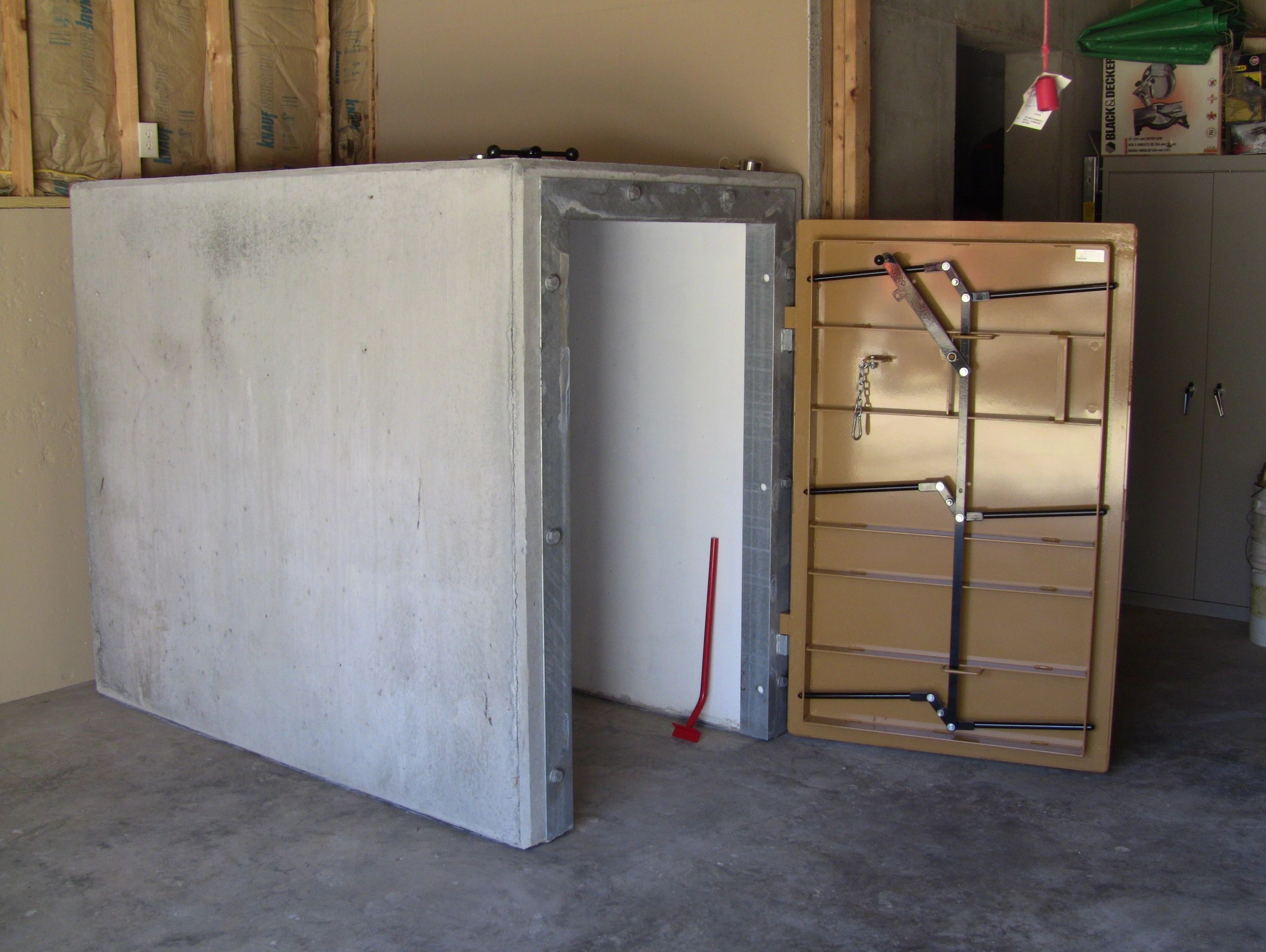Central alabama storm shelters storm shelters tornado shelters