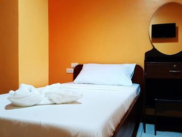 Hotels in Borongan