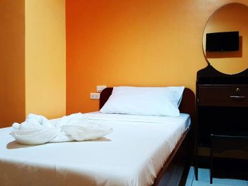 Hotels in Borongan