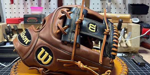 Baseball Sofball glove Relace