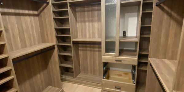 Custom Closets Louisville KY