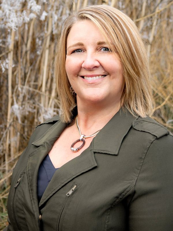 Picture of Stephanie Hooks