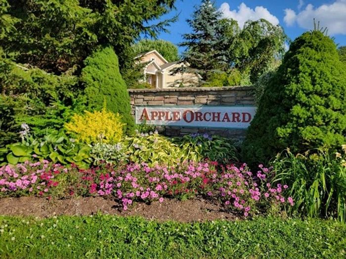 Apple Orchard Community