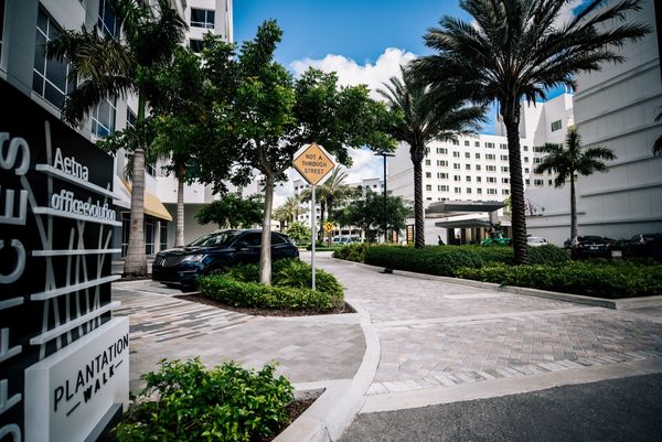 commercial paver project - Plantation Pointe