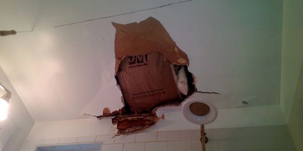 Bathroom Ceiling Drywall Water Damage 
