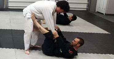 BRUNO SOUZA ADULT BRAZILIAN JIU JITSU CLASSES