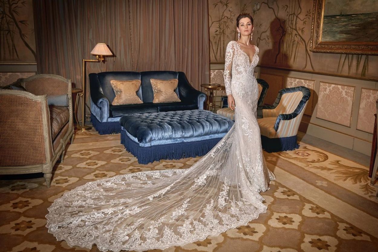 Mia by Demetrios Platinum