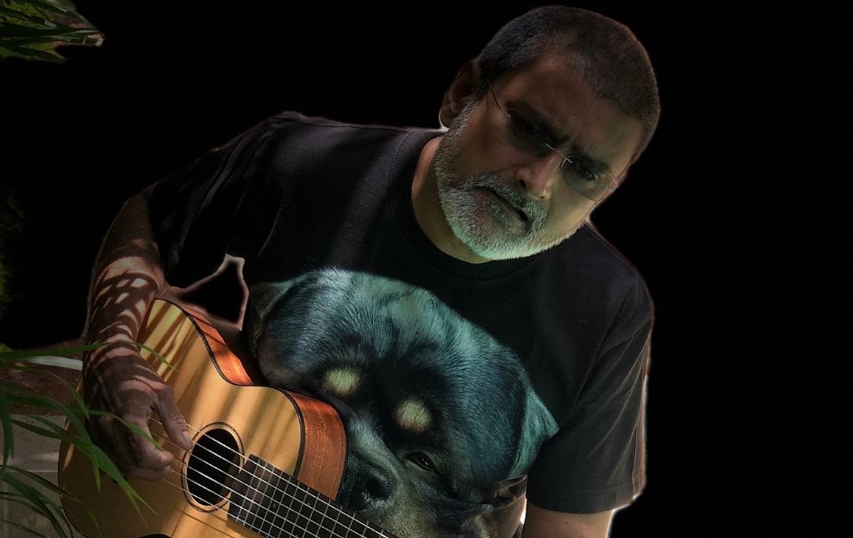 Guitar lessons offered online by Ravi Iyer