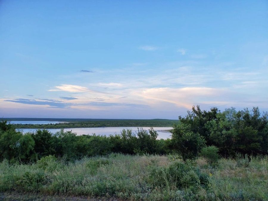 Elm Creek RV and Campgrounds RV park in Voss, TX (photo 3)