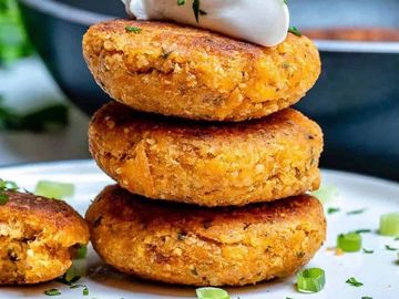 Homemade Salmon Cakes