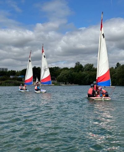 Dinghy Sailing sessions for schools, groups and clubs, Conningbrook Lakes, Ashford