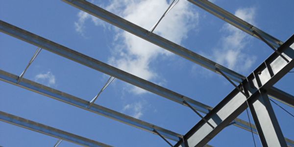 Clear span structure