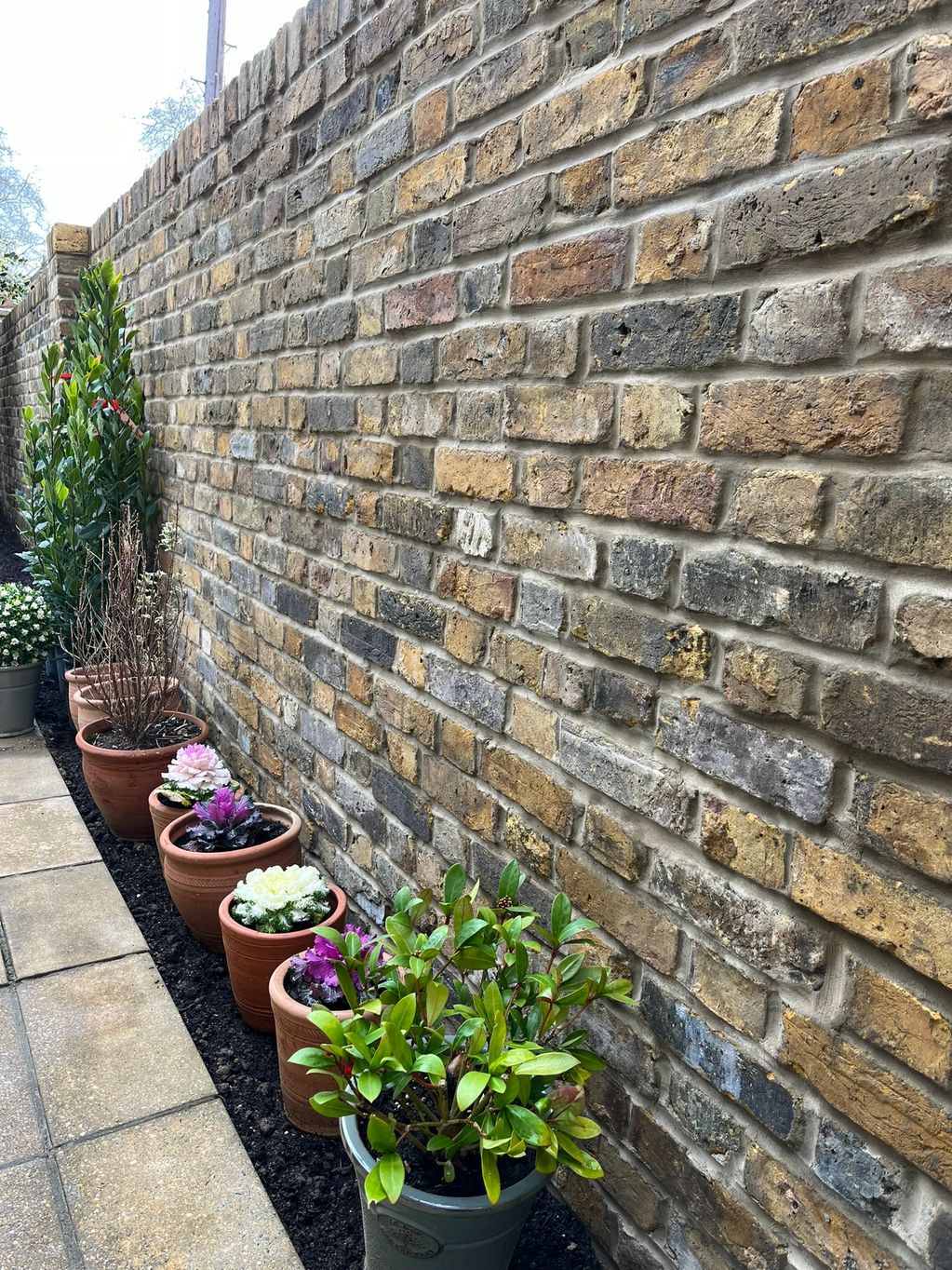 brand newly rebuilt front garden wall in London Fulham by LNK BRICKWORK