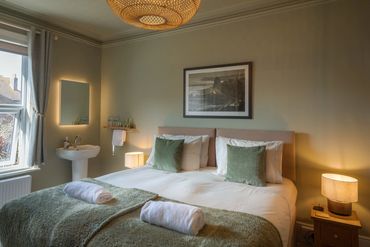 Room 2 set as a double