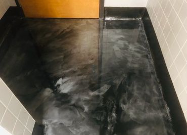Black,white and gray metallic marble epoxy floor coating with urethane topcoat by Indy Famous Floors