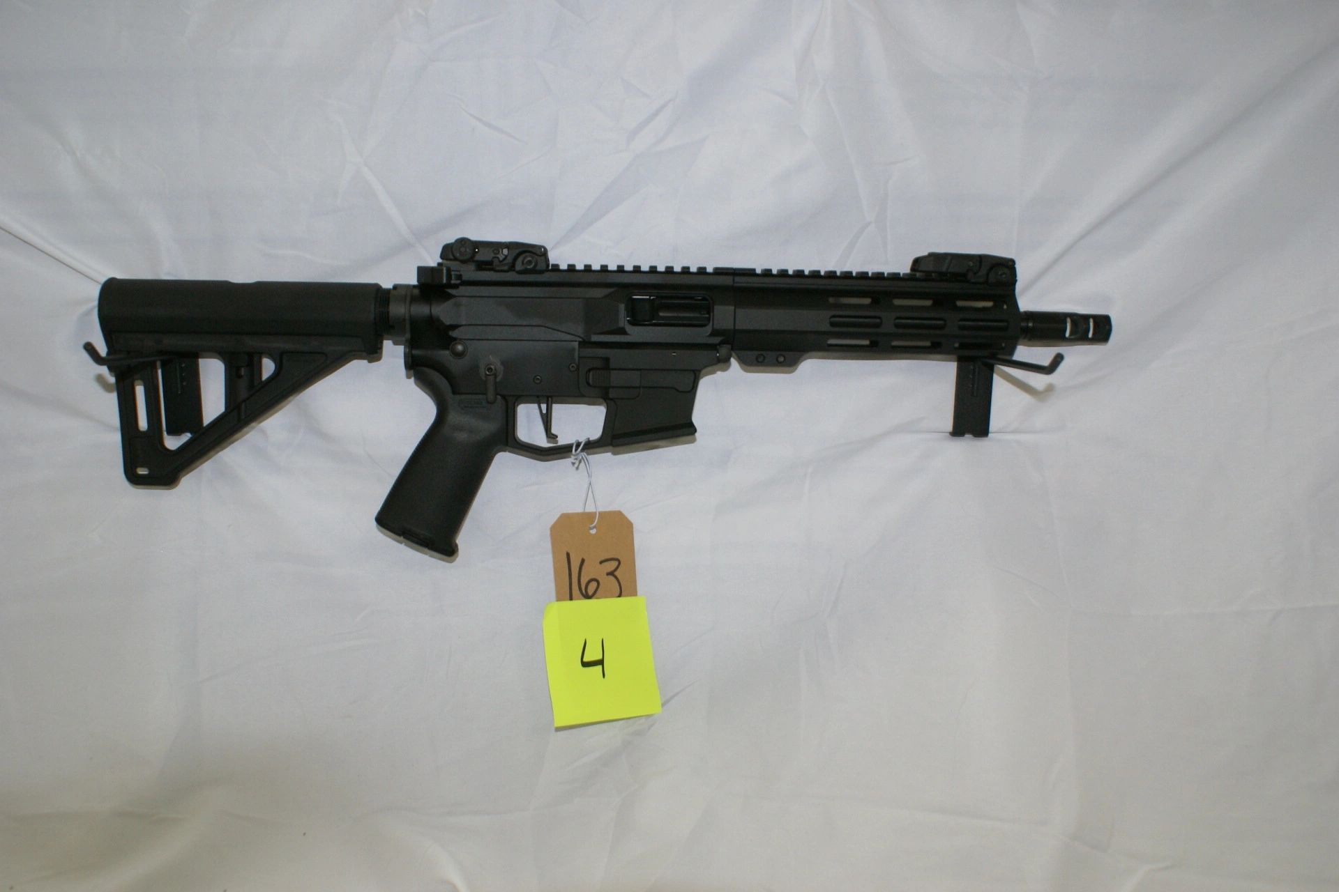 On-line Firearms Auction Including Smith & Wesson, Colt, Ruger