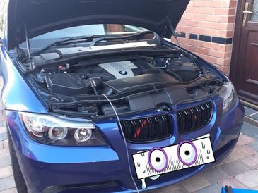 BMW carbon clean 