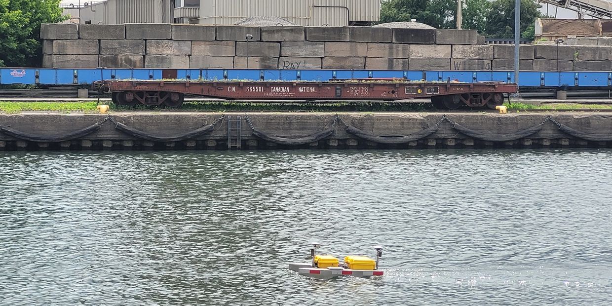 Multibeam autonomous survey vessel