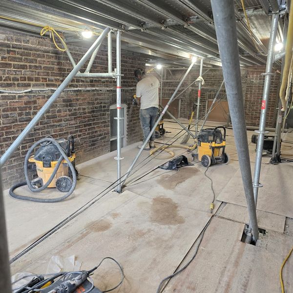 Remplacement des briques fissurées