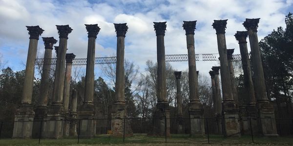 Windsor Mansion ruins in the Mississippi Delta. Private tour by John Matthews.