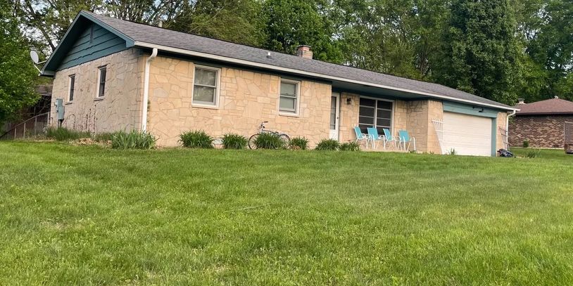 Stone ranch green grass large yard house for sale by owner 